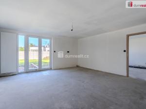 Prodej rodinného domu, Vědomice, Vetelská, 460 m2