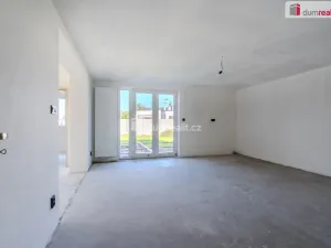 Prodej rodinného domu, Vědomice, Vetelská, 460 m2