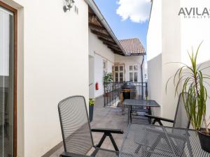 Prodej vícegeneračního domu, Benešov, Masarykovo náměstí, 256 m2