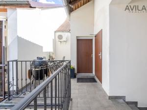 Prodej vícegeneračního domu, Benešov, Masarykovo náměstí, 256 m2