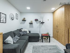 Prodej vícegeneračního domu, Benešov, Masarykovo náměstí, 256 m2