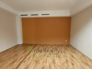 Pronájem komerční nemovitosti, Lipno nad Vltavou, 62 m2