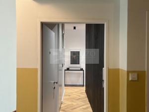 Prodej bytu 2+kk, Karlovy Vary, Sadová, 49 m2