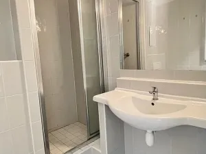 Pronájem bytu 1+kk, Praha - Jinonice, Peroutkova, 17 m2