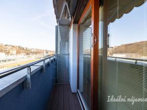 Pronájem bytu 1+kk, Praha - Vysočany, Podnádražní, 22 m2