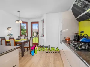 Prodej rodinného domu, Úsilné, 159 m2