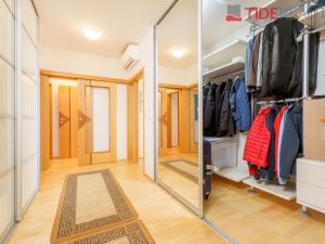Prodej bytu 4+kk, Praha - Vokovice, Tibetská, 131 m2