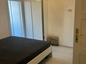 Prodej bytu 2+kk, Praha - Bubeneč, Národní obrany, 50 m2