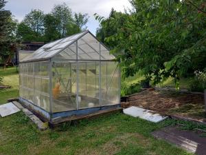 Prodej chaty, Orlová - Lazy, V Zimném dole, 20 m2