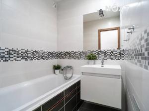 Pronájem bytu 2+kk, Ostrava, Čs. exilu, 55 m2