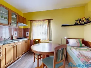 Prodej ubytování, Votice, Javorská, 364 m2