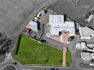 Prodej výrobních prostor, Roudnice nad Labem, Hornická, 5741 m2