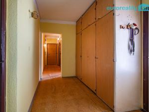 Prodej bytu 3+1, Rotava, Sídliště, 75 m2