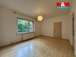 Prodej bytu 3+1, Orlová - Lutyně, Kpt. Jaroše, 58 m2