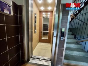 Prodej bytu 3+1, Orlová - Lutyně, Kpt. Jaroše, 58 m2