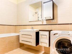 Pronájem bytu 3+kk, Praha - Hostivař, Bratislavská, 77 m2