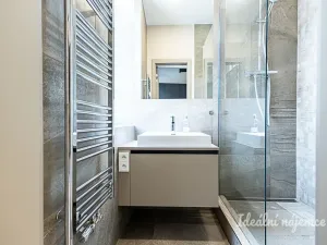 Pronájem bytu 2+1, Praha - Nové Město, Pštrossova, 70 m2