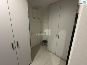 Prodej bytu 2+kk, Praha - Holešovice, V závětří, 49 m2