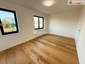 Pronájem bytu 2+kk, Praha - Zličín, Strážovická, 61 m2