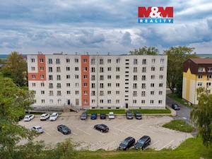 Prodej činžovního domu, Milovice, Topolová, 4261 m2