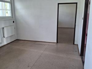 Pronájem skladu, Ždírec nad Doubravou, 330 m2