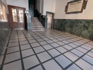 Prodej činžovního domu, Třeboň - Třeboň I, Masarykovo nám., 1250 m2