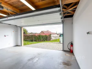 Prodej garáže, Těmice, 38 m2