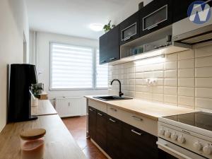 Prodej bytu 2+1, Strakonice, Povážská, 42 m2