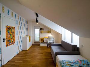 Prodej rodinného domu, Tursko, Jezdecká, 164 m2