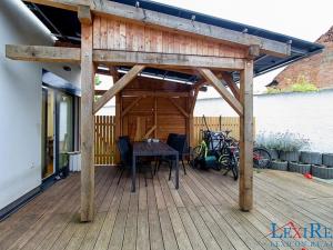 Prodej rodinného domu, Tursko, Jezdecká, 164 m2