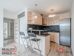 Pronájem bytu 2+kk, Praha - Vokovice, Tobrucká, 51 m2