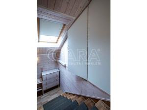 Pronájem bytu 1+kk, Neratovice, 45 m2