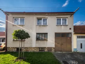 Prodej rodinného domu, Vracov, Drahy, 420 m2