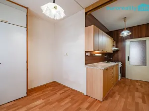 Prodej bytu 2+1, Mariánské Lázně, Za Tratí, 64 m2