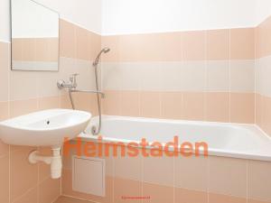 Pronájem bytu 2+1, Karviná - Nové Město, Janského, 50 m2