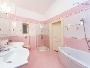 Prodej bytu 4+1, Praha - Smíchov, Na Plzeňce, 150 m2