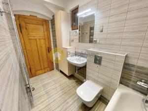 Prodej rodinného domu, Strakonice - Strakonice I, Zvolenská, 336 m2