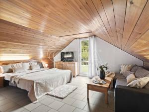 Prodej rodinného domu, Praha, K Vejvoďáku, 158 m2