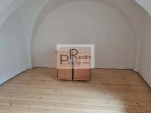 Pronájem bytu 2+1, Znojmo, Obroková, 60 m2