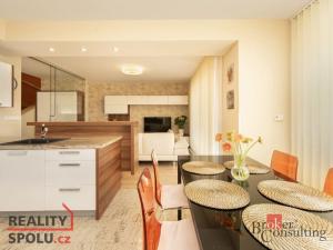 Prodej rodinného domu, Praha - Řeporyje, Dělená, 150 m2