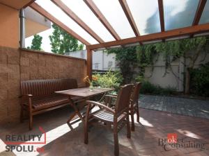 Prodej rodinného domu, Praha - Řeporyje, Dělená, 150 m2