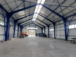 Prodej výrobních prostor, Valašské Meziříčí - Bynina, 820 m2