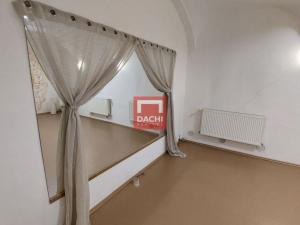 Pronájem komerční nemovitosti, Olomouc, Šemberova, 99 m2