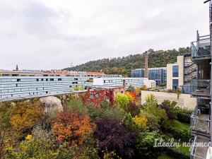 Pronájem bytu 2+kk, Praha - Karlín, Křižíkova, 55 m2
