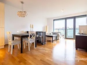 Pronájem bytu 2+kk, Praha - Karlín, Křižíkova, 55 m2