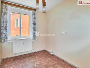 Prodej bytu 3+1, Karlovy Vary - Rybáře, Sibiřská, 68 m2