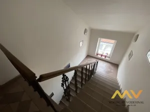 Pronájem kanceláře, Hradec Králové, Československé armády, 306 m2