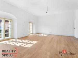 Prodej bytu 2+kk, Jince, Slavíkova, 86 m2