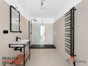 Prodej bytu 2+kk, Jince, Slavíkova, 86 m2