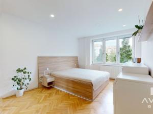 Pronájem bytu 2+kk, Brno, Jana Uhra, 55 m2